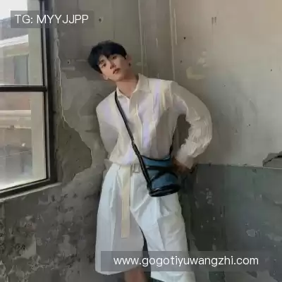 郦蔚